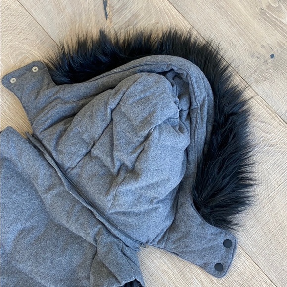 Gap grey vest - size M - Picture 9 of 15